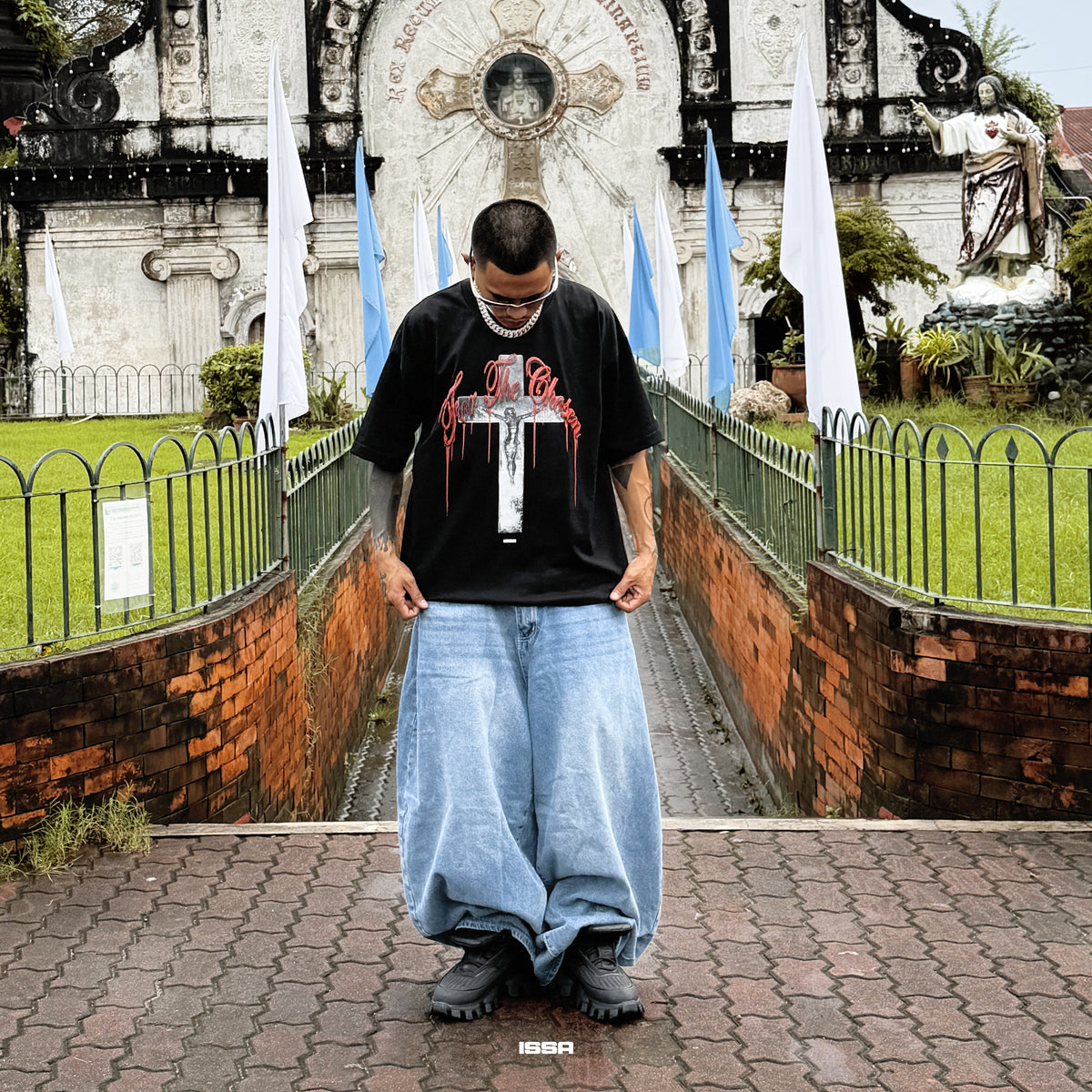 FOR THE CHOSEN CROSS • CLASSIC