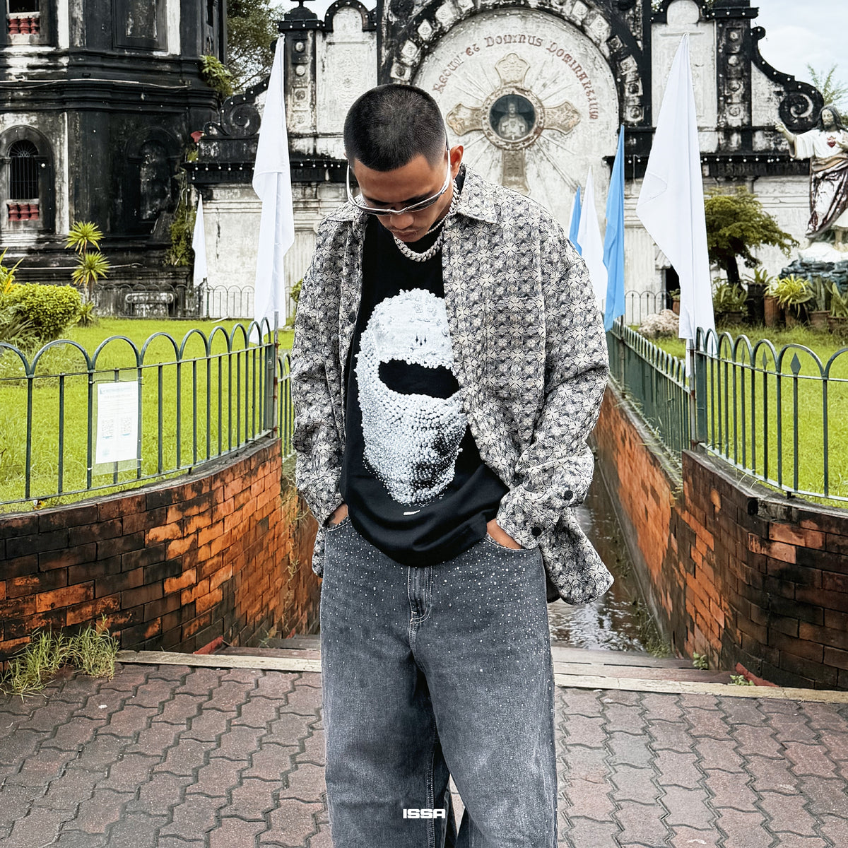 WHITE SKIMASK • CLASSIC