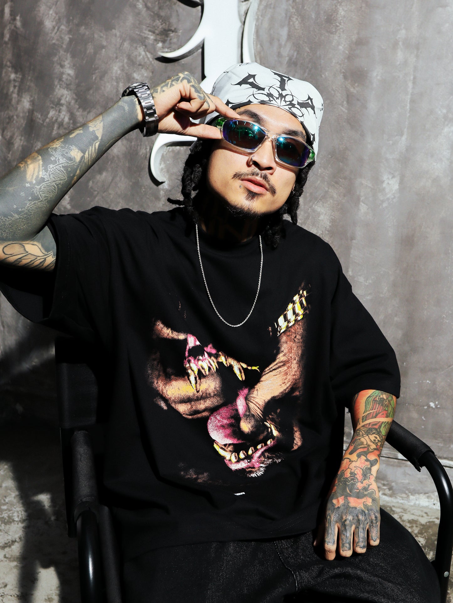 DAWGS - BLACK - OVERSIZED