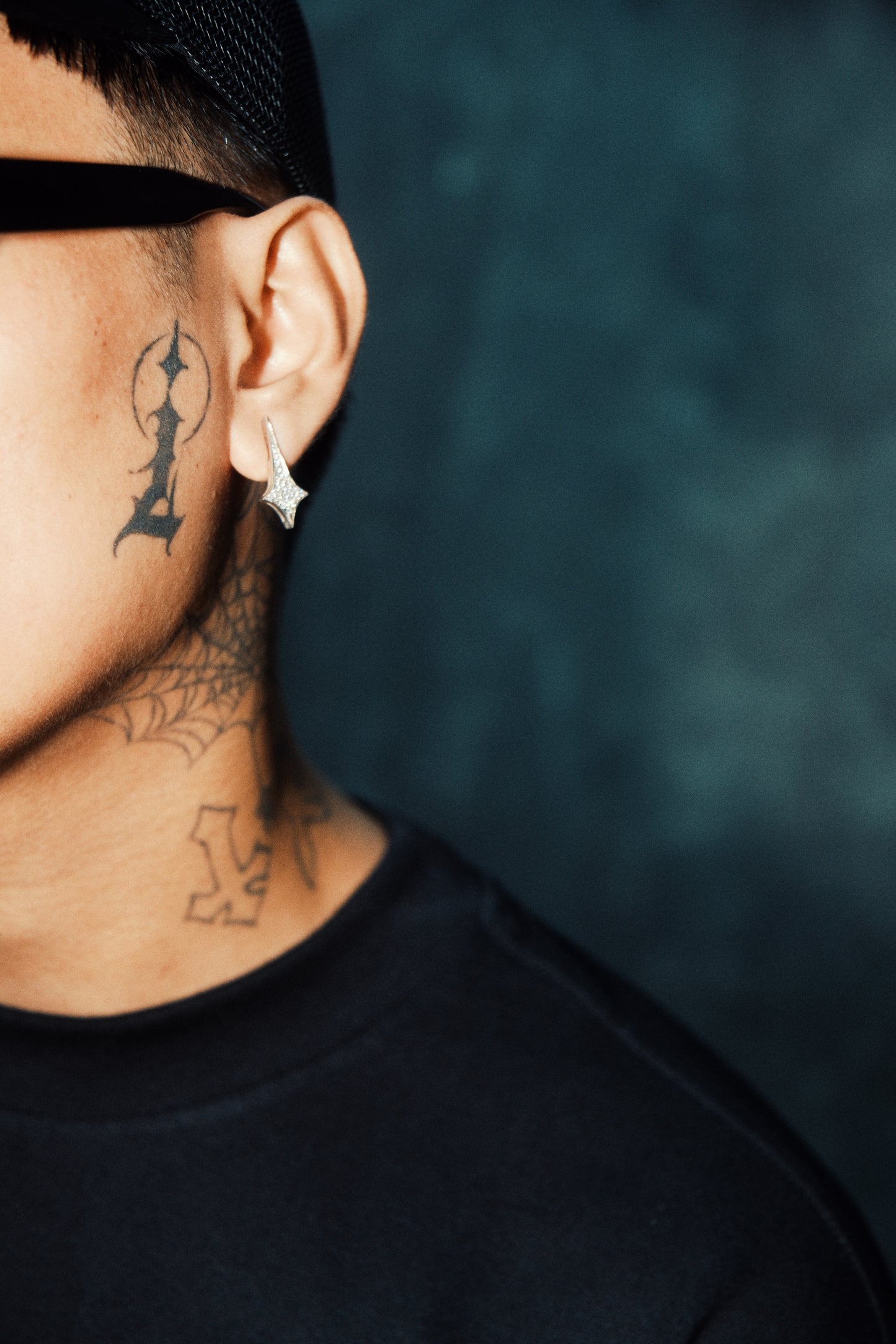 TRINITY EARRING