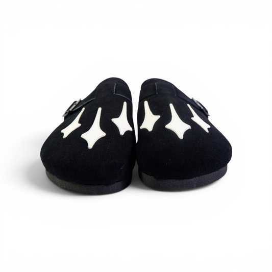 ISSA TRINITY CLOG IN SPACE BLACK